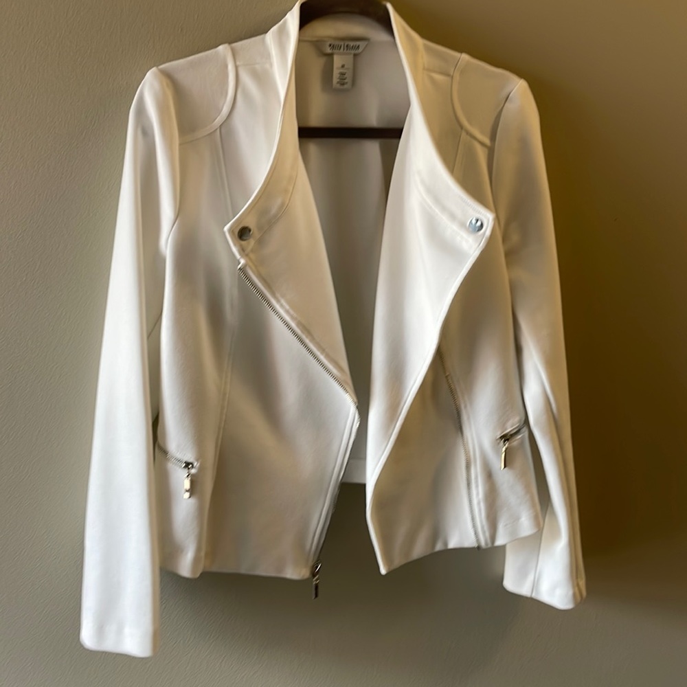 WHBM Cool White Stretch Blazer w/Chrome zips